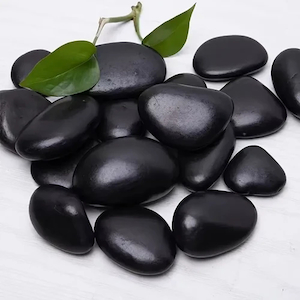 Products: Black Pebbles - 20kg Bag - 20-40mm DH Garden Supplies
