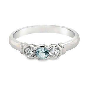 18ct White Gold Aquamarine & Diamond Ring