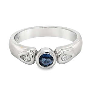 Gem Sale: Platinum Ceylon Sapphire & Diamond Ring
