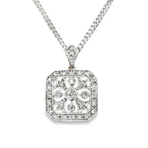 9ct Yellow/White Gold Antique Design Diamond Pendant