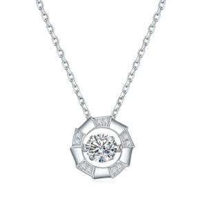 [Medusa] 0.5 Carat D Color Moissanite Necklace in Sterling Silver