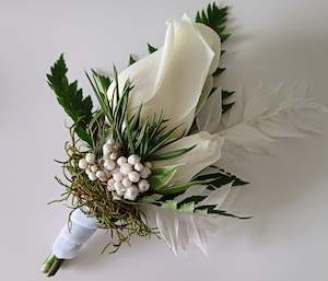 Fresh Flowers: Ball Buttonhole