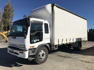 TRUCK: 1995 Isuzu Forward Curtainsider Truck