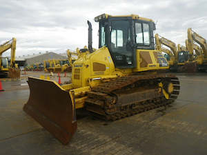 BULLDOZER: KOMATSU D51PX-22 BULLDOZER