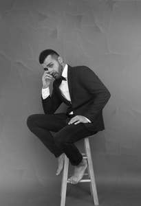 Beauty Services: Men's Full Legs Wax