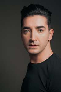 Beauty Services: Men's Ears