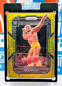 Wrestling: Panini Prizm WWE 2023 Gold Undercard Prizm /10