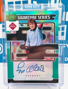 2021-22 Donruss Road To Qatar Signature Series