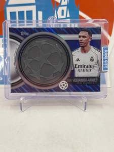Singles: 2025-26 Topps UEFA Club Competitions Starball Commemorative Relic