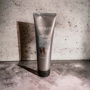 Shampoo Conditioner: Redken Scalp Relief Dandruff Control Shampoo – 250 ml
