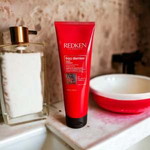 Redken Frizz Dismiss Intense Smoothing Mask – 250ml