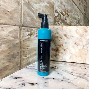 Matrix High Amplify Wonder Boost Root Lifter – 250ml