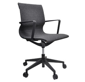 Boardroom Chairs: �Diablo Grey Mesh Black Frame