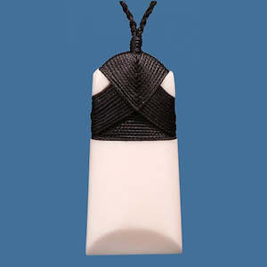 Bone Plain Toki Pendant - Small