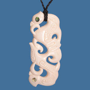 Maori Bone Carvings: Double Manaia Pendant