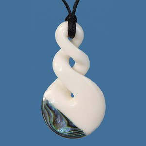 Maori Bone Carvings: Bone Double Twist  Pendant