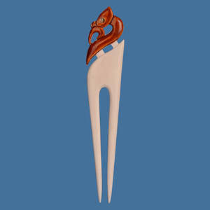 Maori Bone Carvings: Stained Manaia Heru