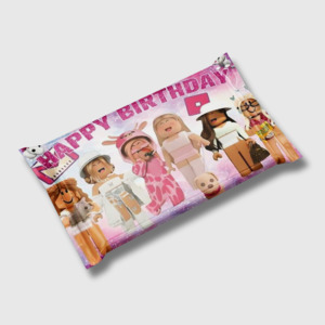 PERSONALISED CHOCOLATE KITKAT 4 FINGERS - ROBLOX GIRLS
