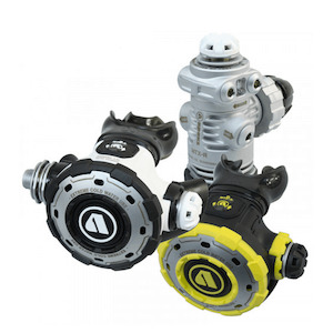 Apeks: Apeks MTX-RC Scuba Diving Regulator & Octi
