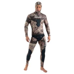 Snorkelling Equipment: Seac Gannet 5mm Wetsuit