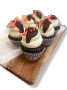 Valentines: Valentines Chocolate Cupcakes