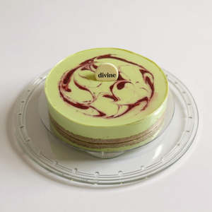 Matcha Bliss: A Cheesecake Experience