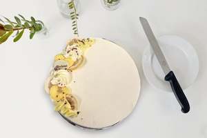 Buttercream Cakes: Lemon & Raspberry Madeira Cake