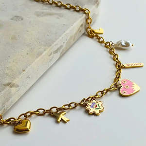 Necklaces: Bold Treasures Necklace - Gold