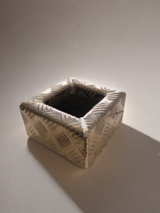 Products: Splashproof Dog Bowl – 3L Capacity (Marine-Grade Aluminium)