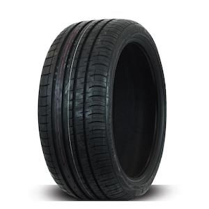 Tyres: ACCELERA PHI - 245/40R19 98Y