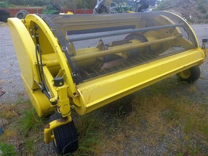 John Deere 639 Pick-up