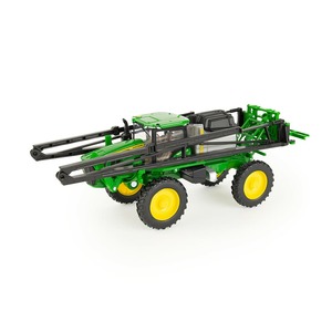 1: 32 John Deere 412R Sprayer