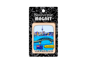Magnet Wood 6*8cm Auckland Harbour