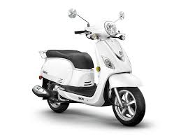 Yadea M6 Graphene Scooter