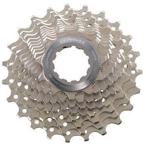Cassettes: Shimano Ultegra CS-6700 CASSETTE (10 Speed 11-28T)