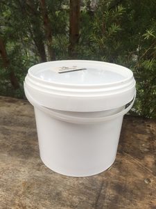 Products: Kanuka-Manuka Minibucket 2.5kg