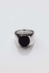 Oval Signet - Onyx