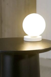 Lighting: Yuri Table lamp