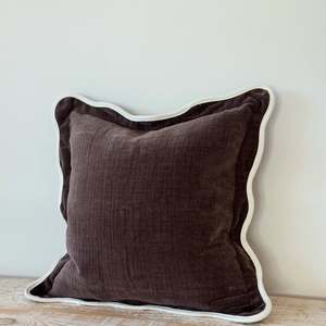 Chloe dark brown scalloped