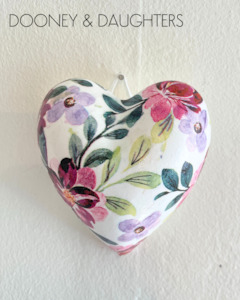 Decorated Hearts: Mini Heart - Burgundy Flowers