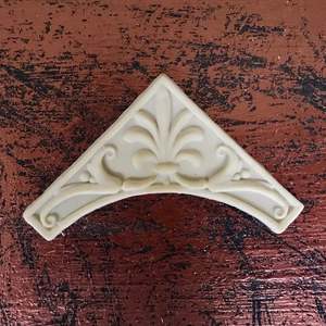 Corners Efex Mouldings: Corner - C7 Fleur de Lis