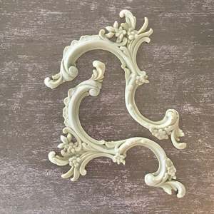 Scroll - SC48 Large Ornate Rococo Style