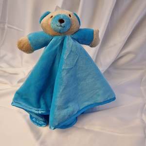 Popular: Benny Bear Blankie / Comforter