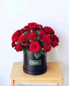 Boxed Love Romantic Luxurious Roses in Hat Box Now