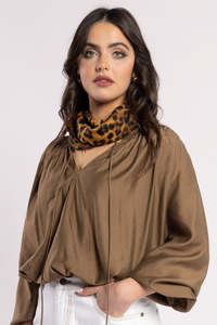 Aw26: AA2 - Clip Scarf - Dark Animal