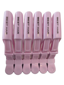 Accessories: Hair sectioning clips, 6 in a pack