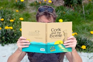 Cork and the Bottle by Mark Sommerset - Mark Sommerset