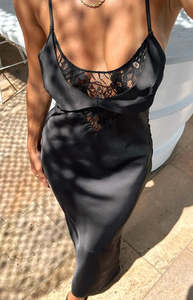 Elery Lace Midi - Black