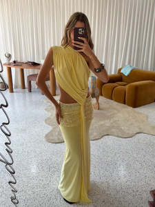Deconduarte Sequin Floret Gown in Lemon