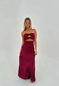 Balldress: HNTR Inka Gown Berry Sz XS